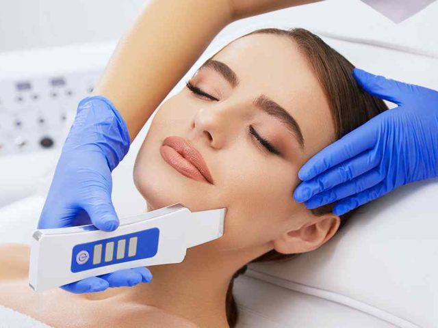 https://purepodiatryofwny.com/wp-content/uploads/2022/08/image_02_home_01-640x480.jpg